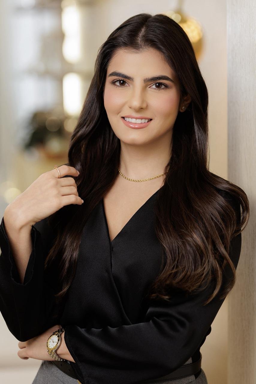 Dra. Caroline Venna